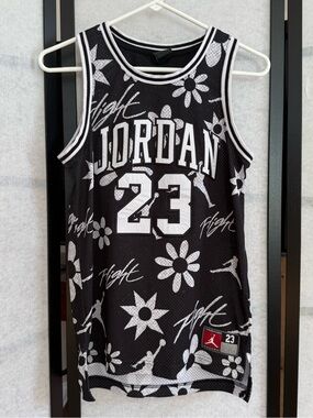 Jordan Flight Floral Mesh Jersey Youth Large 12-13 Black White #23 Basketball